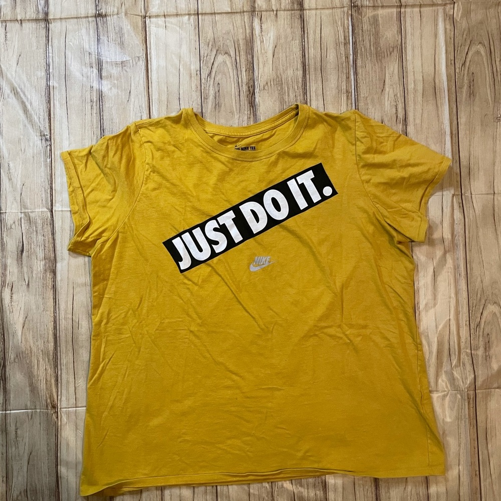 XXL Nike T Shirt